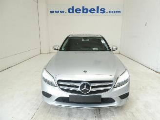 krockskadad bil auto Mercedes C-klasse 1.6D C 200 D 2019/4