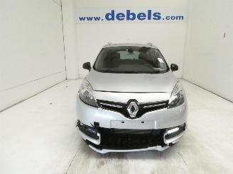 krockskadad bil auto Renault Scenic 1.5D  III LIM 2016/2