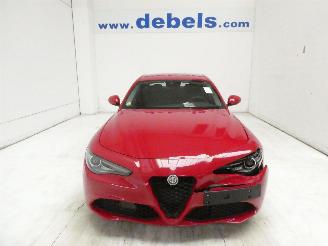 krockskadad bil auto Alfa Romeo Giulia 2.2JTD 2021/6