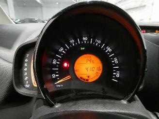 Citroën C1 SHINE picture 16