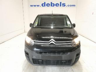 krockskadad bil bedrijf Citroën Berlingo  2023/7