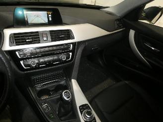 BMW 3-serie 2.0D TOURING picture 14