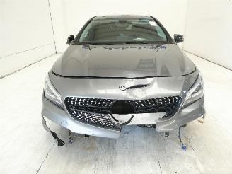 Mercedes Cla-klasse 180 picture 2