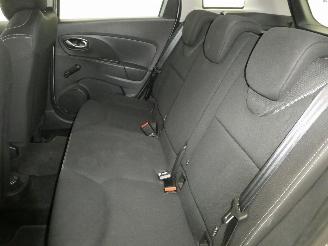 Renault Clio IV GRANDTOUR CO picture 18