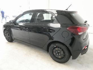 Hyundai I-20  picture 5