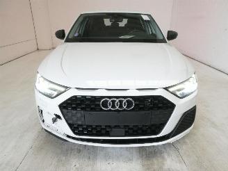 Audi A1  picture 2