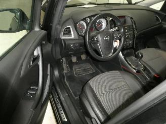 Opel Astra 1.6D  COSMO picture 13