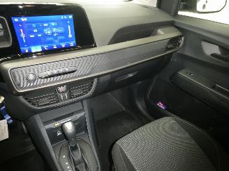 Ford Transit COURIER TREN picture 12