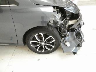 Renault Clio IV GRANDTOUR CO picture 7