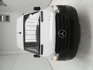 krockskadad bil auto Mercedes Sprinter 14M3 2023/11