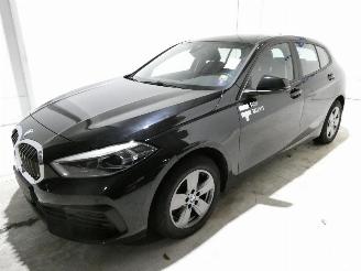 BMW 1-serie 1.5D D picture 3