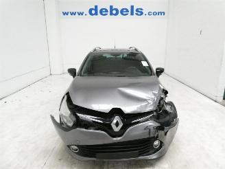 skadebil auto Renault Clio IV GRANDTOUR LI 2016/2