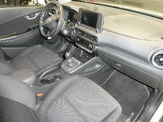 Hyundai Kona  picture 16