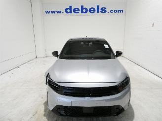 Coche accidentado Opel Corsa GS 1.2 TURBO 2025/6