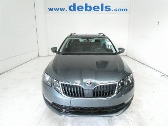 Damaged car Skoda Octavia AMBITION 2020/5