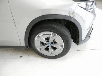 BMW iX1 E-DRIVE 2.0 picture 11