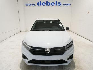 skadebil auto Dacia Sandero III ESSENTIA 2021/11