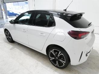 Opel Corsa GS LINE picture 4