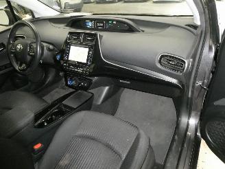 Toyota Prius LOUNGE picture 13