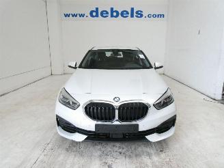 krockskadad bil auto BMW 1-serie 1.5 I 2023/12