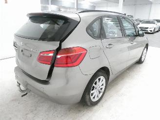 BMW 2-serie 1.5D picture 9