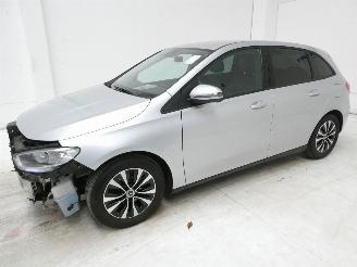 Mercedes B-klasse 1.5D  180D picture 4