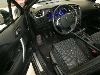 DS Automobiles DS 4 1.2  SO CHIC picture 17