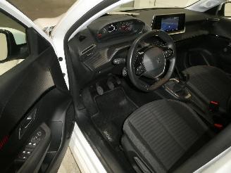 Peugeot 208 II ACTIVE picture 12