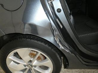 Renault Clio LIMITED picture 8