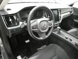 Volvo V-60 2.0D picture 18