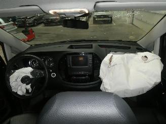 Mercedes Vito 2.0 D CDI LANG picture 16