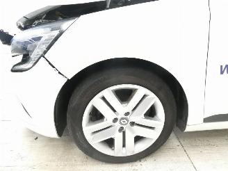 Renault Clio NEW  ZEN ENERGY picture 4