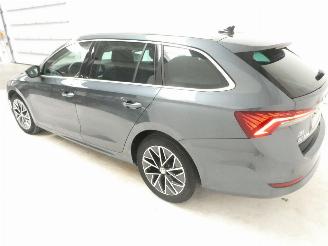 Skoda Octavia AMBITION picture 4