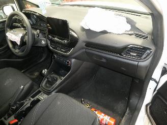 Ford Fiesta TREND picture 14