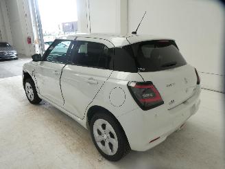 Suzuki Swift GL+ picture 9