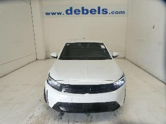 damaged passenger cars Opel Corsa  2024/4
