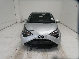 Toyota Aygo X picture 2
