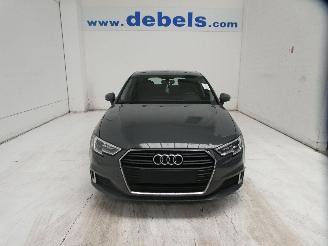 Voiture accidenté Audi A3 1.6D SPORT 2020/2
