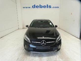 Schadeauto Mercedes A-klasse  2017/12