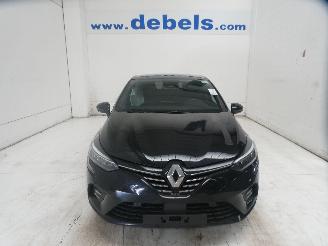 krockskadad bil bromfiets Renault Clio V TECHNO 2023/6