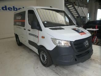 Mercedes Sprinter  picture 19