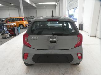 Kia Picanto  picture 8