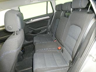 Volkswagen Passat GTE picture 19