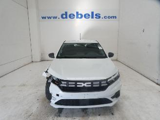 Voiture accidenté Dacia Sandero III ESSENTIA 2023/8