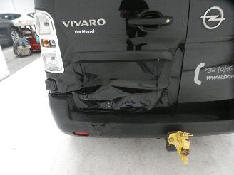 Opel Vivaro 2.0D C picture 8