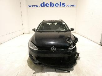 Damaged car Volkswagen Golf 1.6 D VARIANT 2015/4