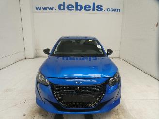 Vaurioauto  passenger cars Peugeot 208  2023/8