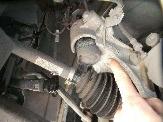 Volvo C-40 RECHARGE/E picture 25