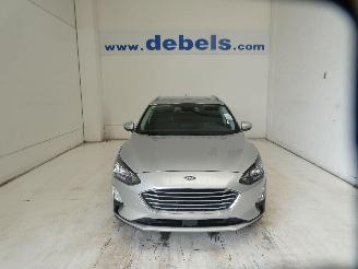 krockskadad bil auto Ford Focus 1.5D COOL&CONNECT 2020/5