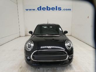 Damaged car Mini One  2020/6